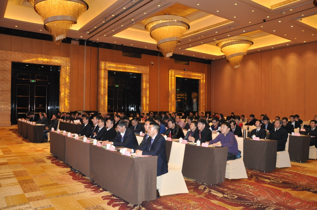 ����T3ΰ�ײ�о ͬ�Ĺ���������