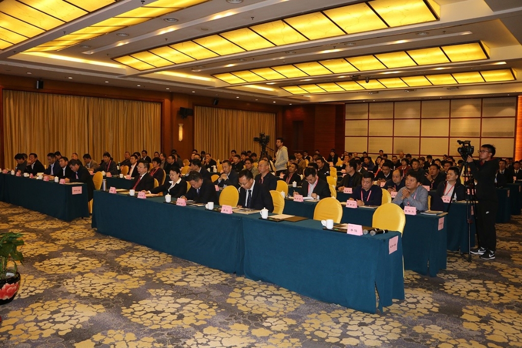 ������ɫ���� ����߶˶�������ΰ�ײ��������辶T4��Ʒ������Բ������