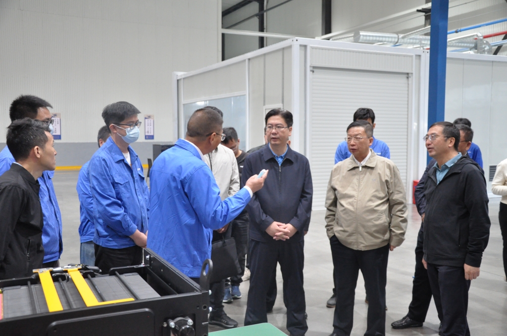 ���������ܡ����ܵ���ɫ��Դ��ҵ�����鵽����ΰ�ײ������������޹�˾��չ����